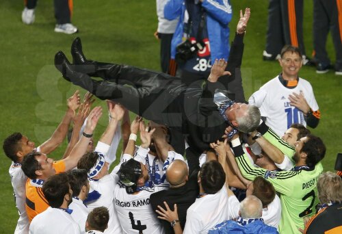 Carlo Ancelotti, antrenorul care a făcut Madridul să zboare spre La Decima // Foto: Reuters