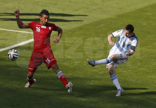 Șase șuturi i-au trebuit lui Messi pentru a-și regla ținta. Ultimul a fost letal // Foto: Reuters