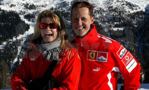 Corinna și Michael Schumacher s-au căsătorit în 1995. Cei doi au doi copii, o fată (17 ani) și un băiat (15 ani)