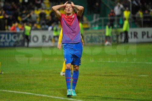 Pentru a-l aduce pe Mihai Costea la Steaua, steliștii au plătit celor de la FC Universitatea Craiova 1,4 milioane de euro