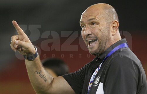 În Serie A, Zenga a convins la Catania şi a dezamăgit la Palermo // Foto: Reuters