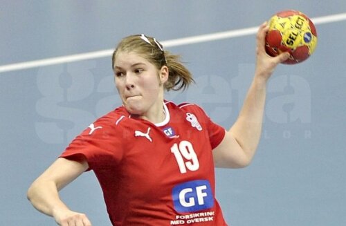 O altă jucătoare dorită de CSM, Line Jorgensen (24 de ani) a cîştigat campionatul danez cu FC Midtjylland