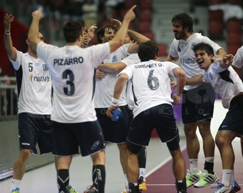Argentinienii au sărbătorit cu dans victoria contra Rusiei // Foto: Reuters