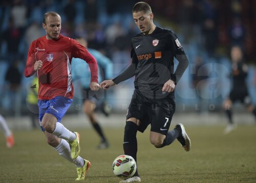 La 1-3 cu Pandurii, Grozav a marcat primul său gol în tricoul alb-roșu