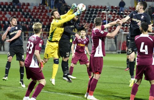 Mincă a reușit să închidă poarta în fața Astrei Foto: sportpictures.eu