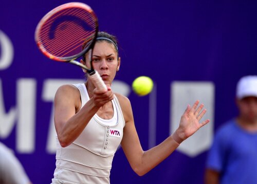 Andreea Mitu a cîştigat primele ei meciuri WTA săptămîna trecută, la Charleston // Foto: Mediafax