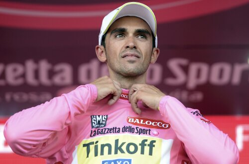 Alberto Contador nu a putut să îmbrace tricoul roz la finalul etapei. foto: reuters