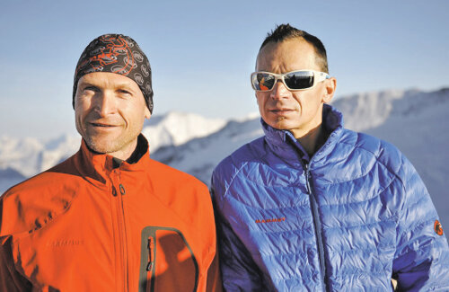 Hug şi Sbalbi au schiat şi au escaladat munţii fără oprire, pe o distanţă de 65 de kilometri adunaţi