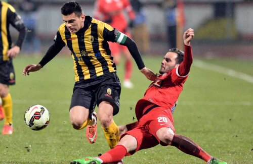 Cătălin Ștefănescu este considerat un tînăr de mare viitor în Liga 1
