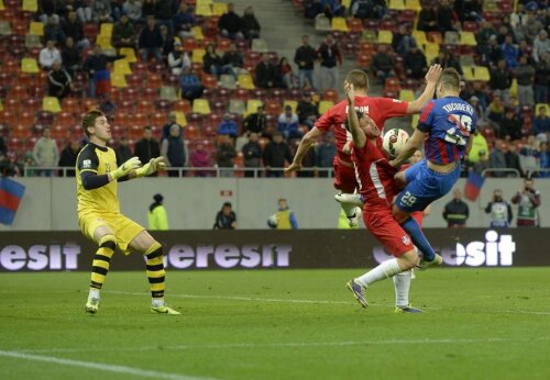 Abraham a apărat de 11 ori poarta Oțelului