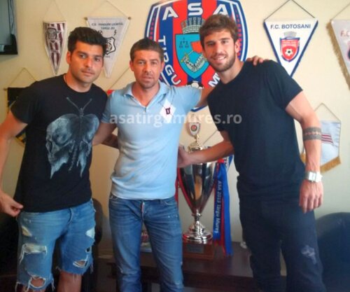 Ramiro (dreapta) cu Mara și Brandan