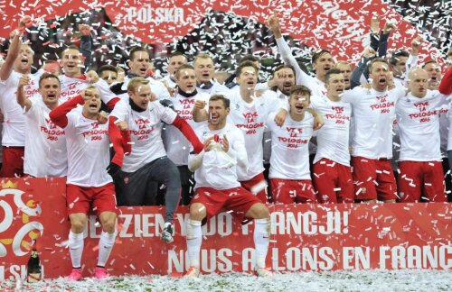 Polonezii fericiți: 