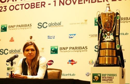 Simona Halep, sala de conferinţe de la Singapore şi trofeul care aşteaptă să fie cucerit de jucătoarea cea mai în formă // Foto: Guliver/GettyImages