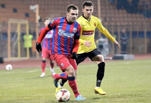 Sebastian Chitoşcă şi Adi Popa vor fi de acum colegi la Steaua