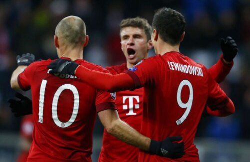 Trei dintre fantasticii lui Pep: Muller, cu fața, Robben și Lewandowski  // Foto: Reuters