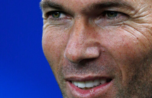 Zidane a pregătit-o 42 de meciuri pe Real Madrid Castilla, reușind 18 victorii și 12 remize. La prima echipă îl va avea secund pe Santiago Solari // Foto: Guliver/GettyImages