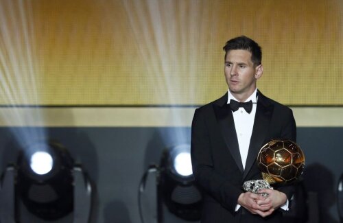 Leo Messi, pe scena Palatului Congreselor de la Zurich. Cu al 5-lea Balon de Aur // Foto: Reuters