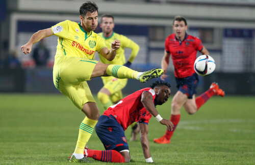 Cana are contract cu Nantes pînă la sfîrșitul sezonului viitor și a bifat 957 de minute în Ligue 1