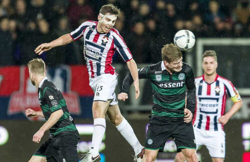 La acest meci, Willem - Groningen 1-1, din ultima etapă, șeful securității stadionului din Tilburg a depistat un englez bănuit de conexiuni cu mafia pariurilor