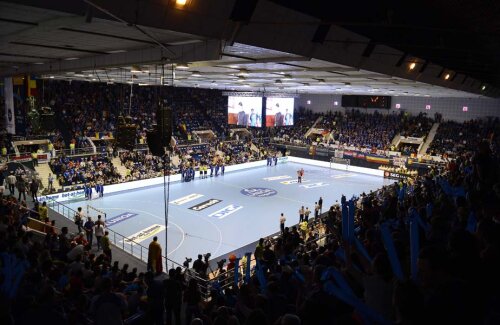 Sala Polivalentă a găzduit și meciurile Oltchimului, din anii 2010-2013, în fazele superioare ale Ligii