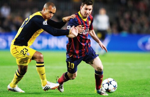 Miranda, în duel cu Lionel Messi, foto: Guliver/gettyimages