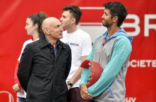 Bogdan Enoiu (stânga) şi învingătorul din acest an, Fernando Verdasco // FOTO Raed Krishan