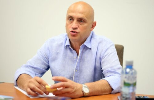 Valerii Moraru a preluat pachetul majoritar de acţiuni al Rapidului în vara lui 2014