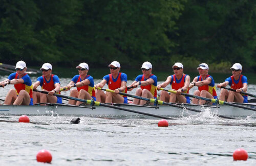 Barca de 8 plus 1 a României a terminat doar pe locul 4 la Europene, fiind învinsă de Marea Britanie, Olanda și Rusia // FOTO worldrowing