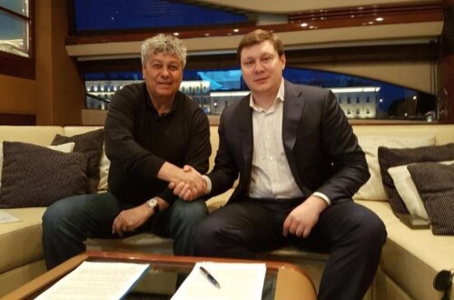 Mircea Lucescu, semnând pe iaht contractul cu directorul executiv Maxim Mitrofanov, începe munca la Zenit pe 1 iunie