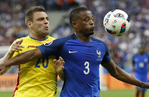 Evra, 35 de ani, e veteranul lotului francez // Foto: Reuters