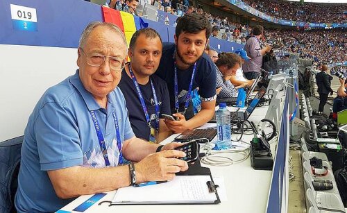 Ovidiu Ioanițoaia, Justin Gafiuc și Răzvan Luțac, cei trei jurnaliști trimiși de Gazeta Sporturilor la EURO 2016, foto: facebook