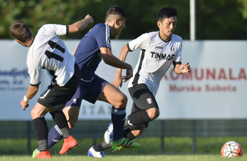 Takayuki (dreapta) a marcat ultimul gol al Astrei // FOTO Raed Krishan