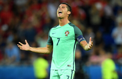 Ronaldo, copleșit de emoție după victoria cu galezii. Prima în 90 de minute la acest Euro // FOTO Guliver/GettyImages