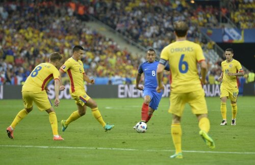 Pintilii și Hoban au jucat ultradefensiv cu Franţa // FOTO Alex Nicodim