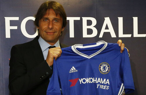 Antonio Conte a trecut de la albastru Italiei la albastrul lui Chelsea // FOTO Reuters