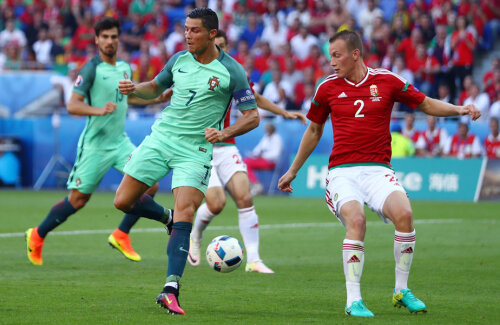 Ronaldo (stânga) a dat 118 goluri în 292 de meciuri la United, cu care a luat 9 trofee în 6 sezoane // FOTO Reuters