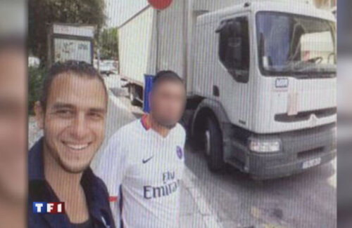 Teroristul și prietenul în tricoul lui PSG