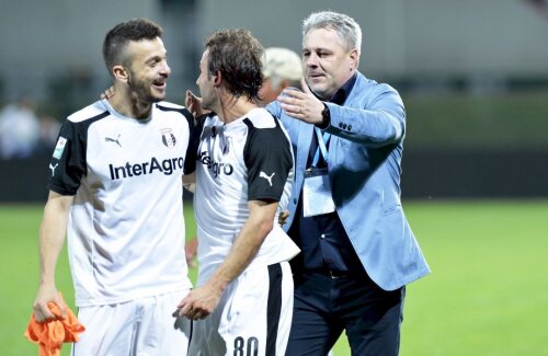 Boldrin, în stânga, alături de Teixeira şi Şumudică // FOTO: Cristi Preda