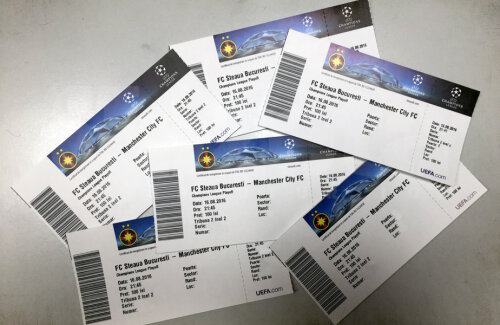 Așa arată biletele cu care fanii vor intra marți seară pe Arena Națională la meciul cu Manchester City // FOTO Andrei Crăițoiu