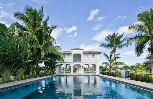 Vila de basm din Miami, cumpărată de gangsterul Al Capone cu 40.000 $, a fost restaurată anul trecut