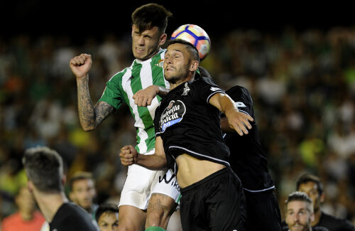 Florin Andone a trimis două din cele 11 șuturi spre poartă ale lui Deportivo, niciunul cadrat // FOTO AFP
