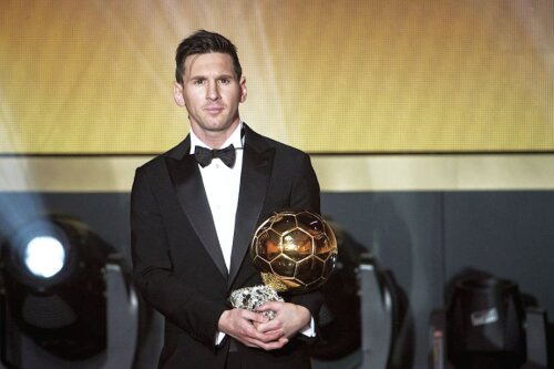 Messi este actualul deținător al Balonului de Aur, pe care l-a câștigat de 5 ori // FOTO: Guliver/GettyImages
