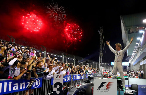 Artificii pentru victoria lui Nico Rosberg // FOTO Guliver/GettyImages