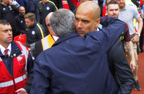 Pep Guardiola a câștigat deja primul duel din Premier League cu Mourinho, 2-1, foto: reuters