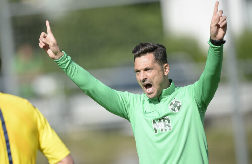 Dacă nu era dezavantajat de arbitri în sezonul trecut, Steaua cu Mirel Rădoi antrenor era pe locul 1 după 19 etape, cu 44 de puncte // Foto Bogdan Bălaș