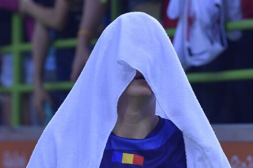 Gabi Perianu, dezamăgită după ce România a fost eliminată de la Jocurile Olimpice FOTO Cristi Preda