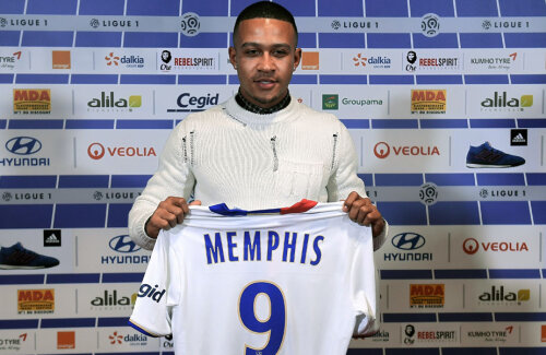Memphis Depay, noul număr 9 de la Lyon, ar putea debuta cu Marseille duminică // FOTO AFP
