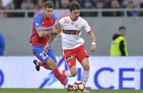 Popescu a jucat ca mijlocaș central și ca fundaș dreapta și a marcat 3 goluri în 31 de meciuri