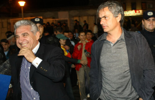 Giovanni şi Mourinho la vizita portughezului din 2008 în România // Foto Cristi Preda