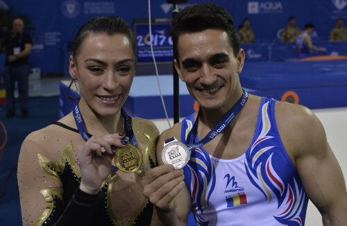 Ponor și Drăgulescu își prezintă medaliile cucerite la Cluj